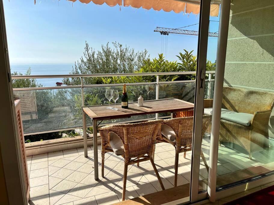 Apartament Les Jardins De Monaco Vue Mer Et Piscine Saint-Antoine  Zewnętrze zdjęcie